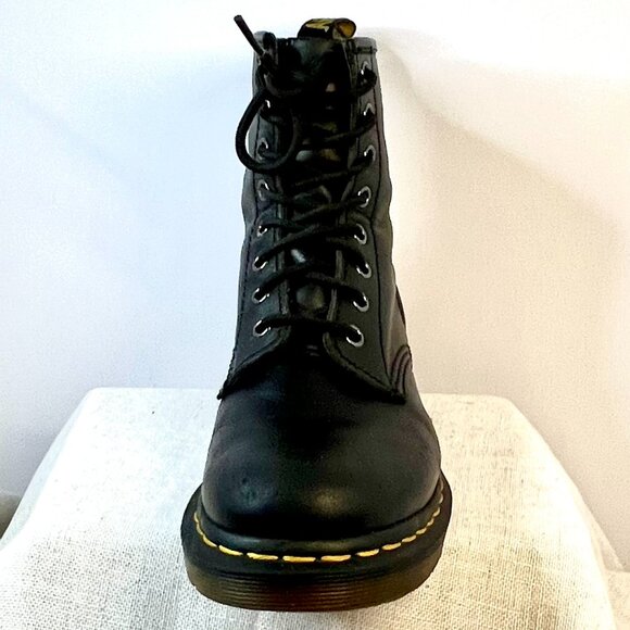 Dr. Martens 1460 Black Smooth Leather Combat Boots Iconic Yellow Stitch Size 8 - Picture 10 of 16